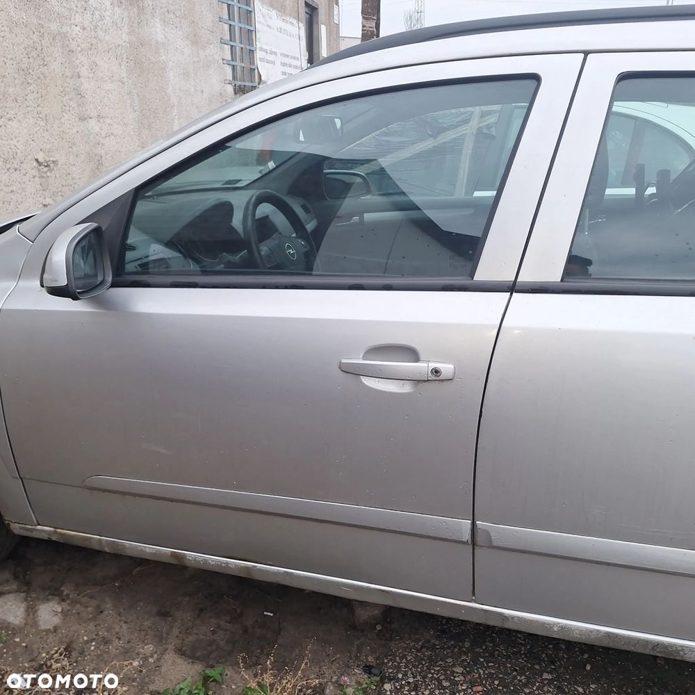 DRZWI KLAPA ZDERZAK BLOTNIK CWIARTKA SZYBA LAMPA ASTRA H Z157 - 1