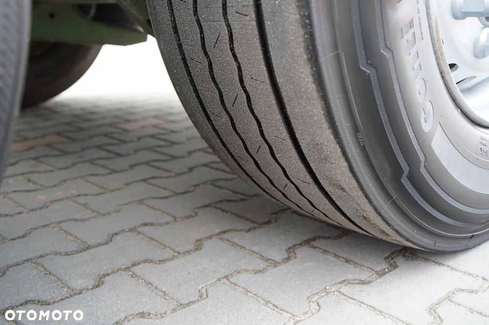 Chereau CHŁODNIA / THERMO KING SLXE 400 / OŚ PODNOSZONA / WINDA DHOLLANDIA  3 000 KG / ROLETA ELEKTRYCZNA / SAF - 26