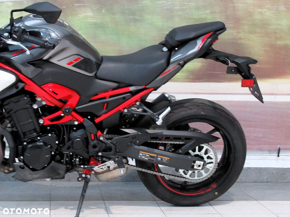 Kawasaki Z 900 - 18