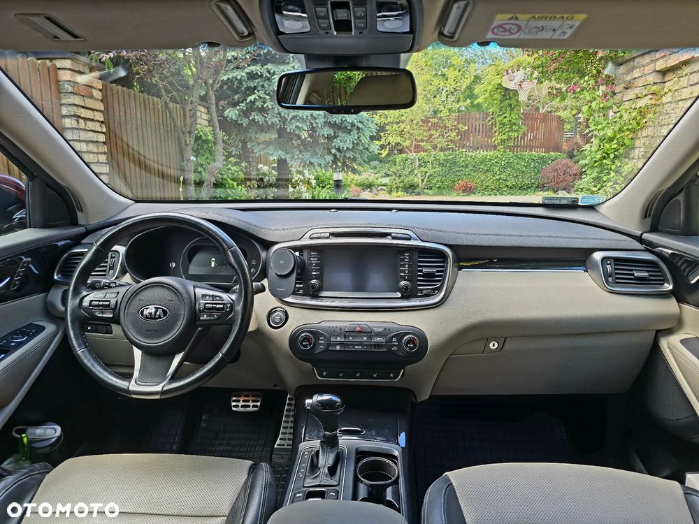 Kia Sorento 2.0 CRDI Business Line Plus - 12