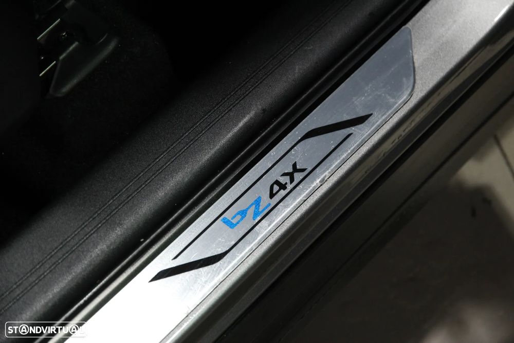 Toyota bZ4X 71,4 kWh Premium - 10