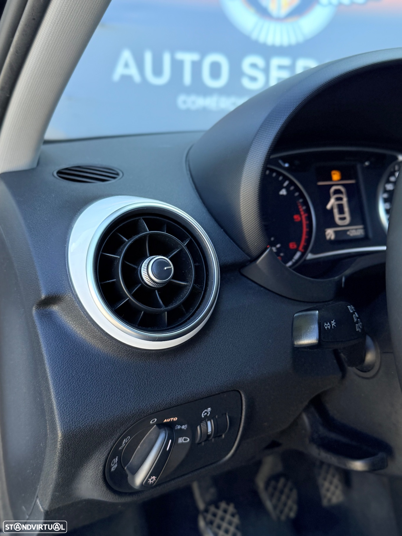 Audi A1 1.6 TDI S line edition - 15