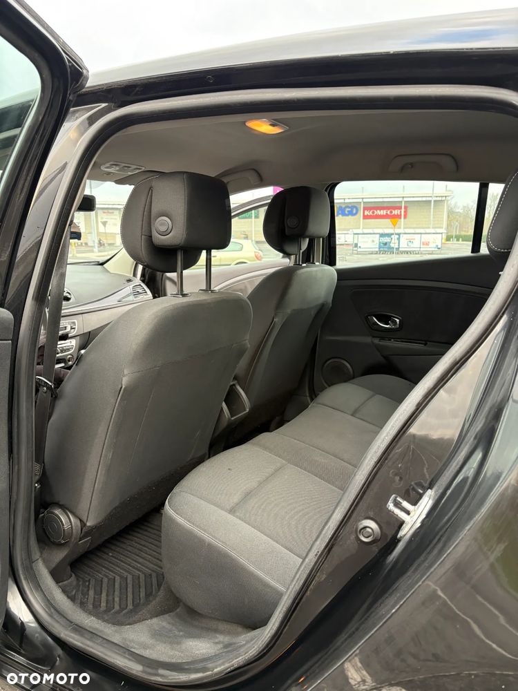 Renault Megane ENERGY dCi 110 Start & Stopp Dynamique - 11