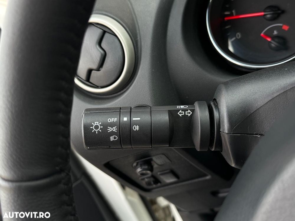 Nissan Qashqai 1.5 DCI TEKNA - 12