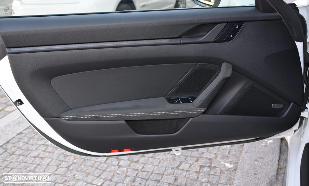 Porsche 911 (992) GT3 PDK - 26