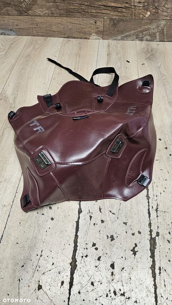 Bagster osłona na zbiornik Kawasaki GTR 1400 - 6