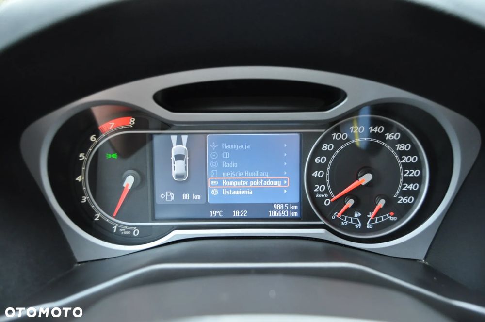 Ford Mondeo 2.0 Titanium - 13