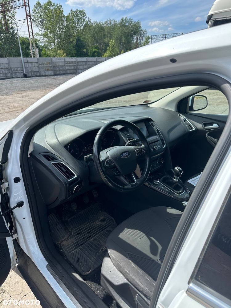 Ford Focus 1.5 TDCi SYNC Edition ASS - 21
