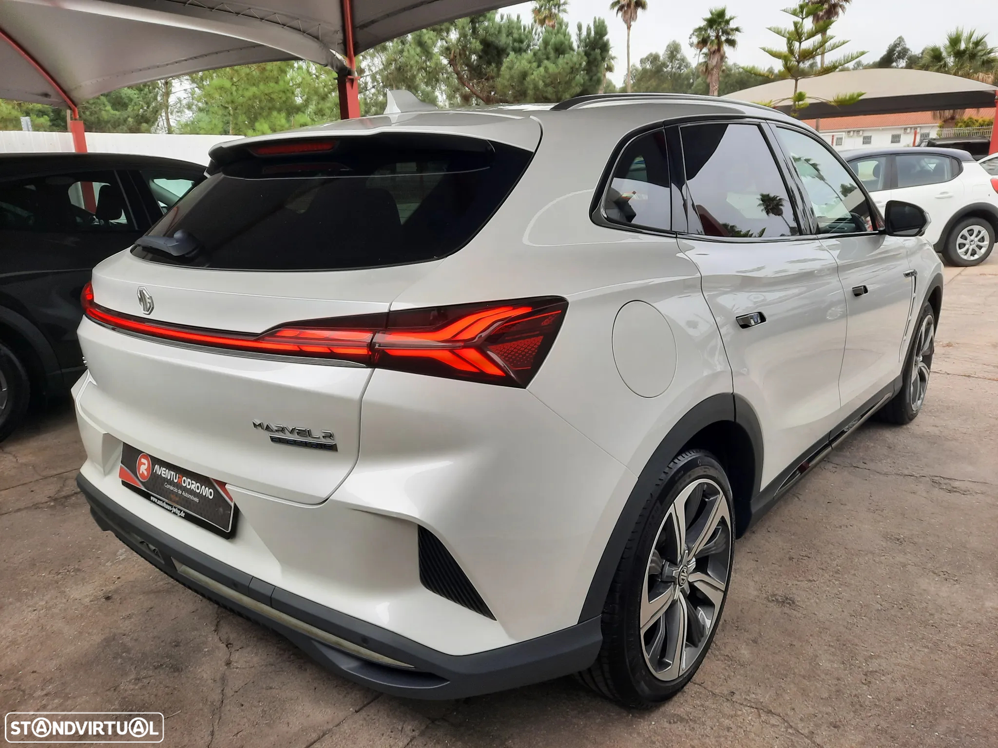 MG Marvel R 70 kWh AWD Performance - 14