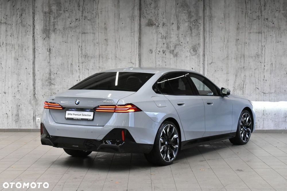 BMW 5 Series 2026 photo 3