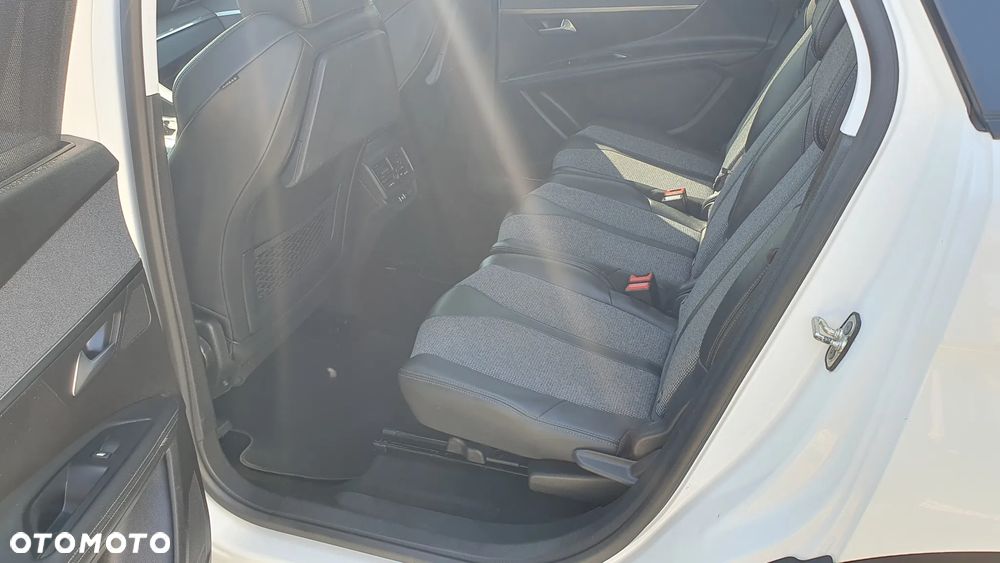 Peugeot 5008 1.5 BlueHDi Allure S&S - 13