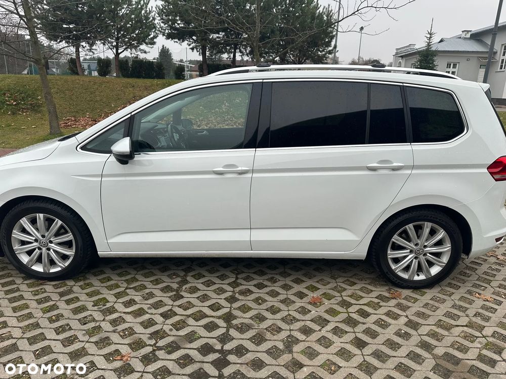 Volkswagen Touran - 2