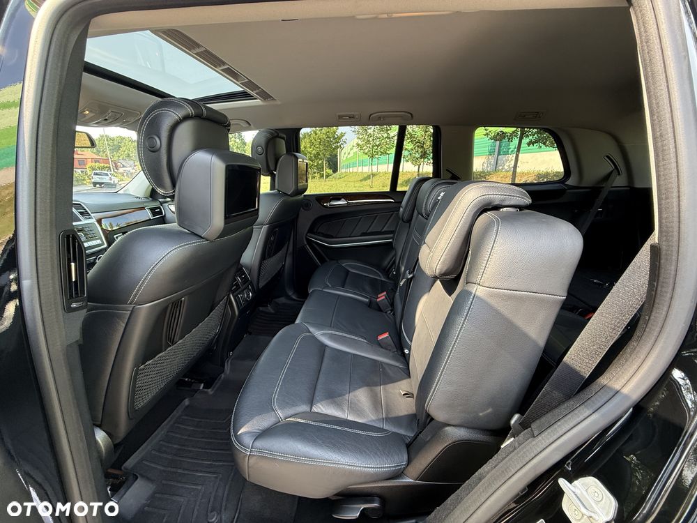 Mercedes-Benz GL - 19