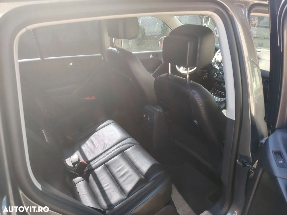 Volkswagen Tiguan 2.0 TDI 4Motion Sport & Style - 10