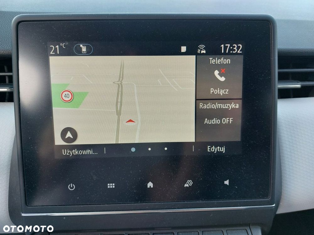 Renault Clio - 17
