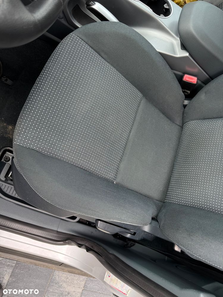 Ford C-MAX 1.6 TDCi Start-Stop-System Titanium - 13