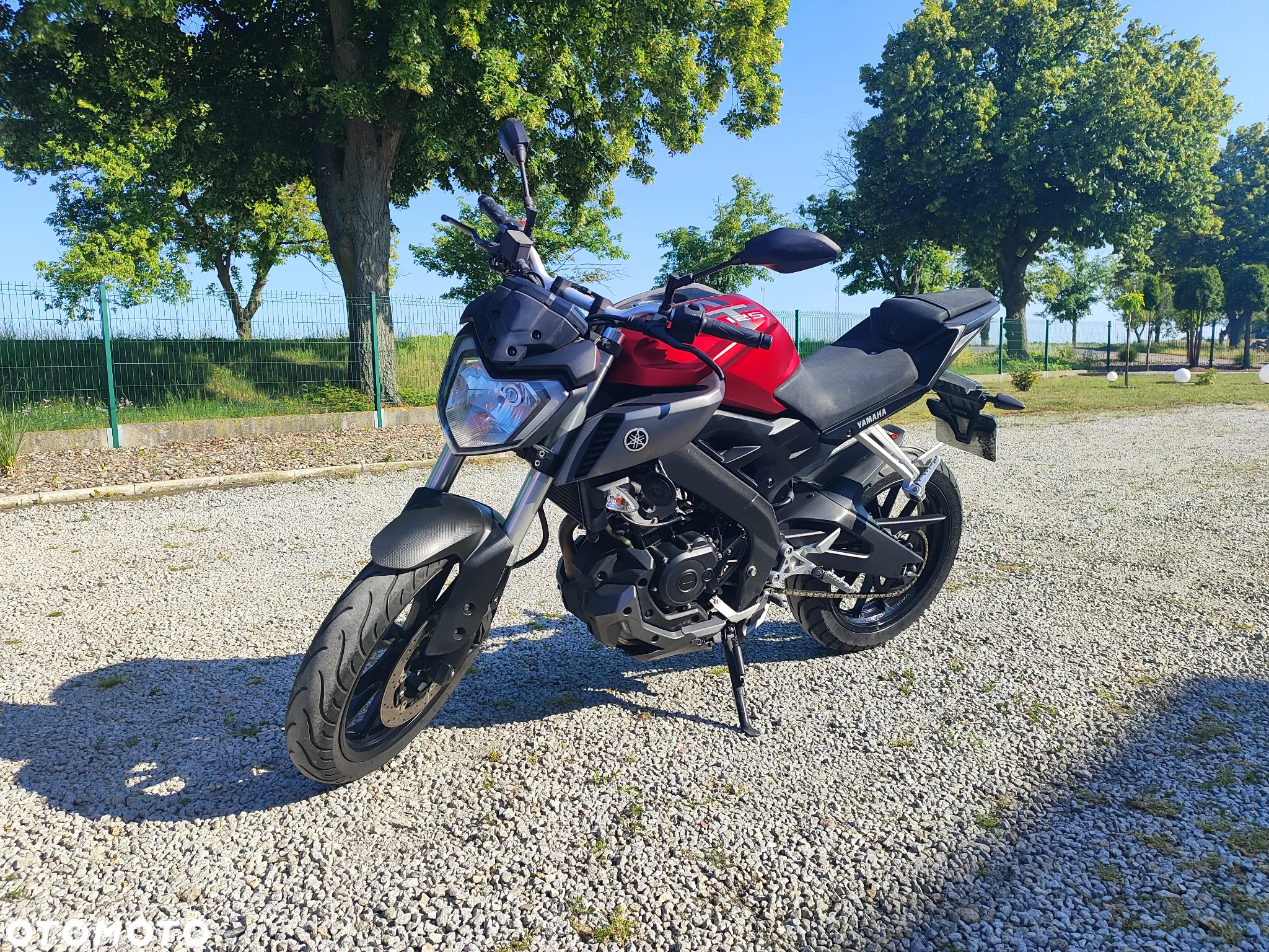Yamaha MT - 4