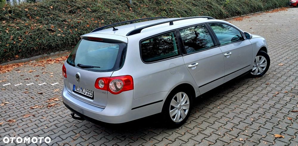 Volkswagen Passat - 8