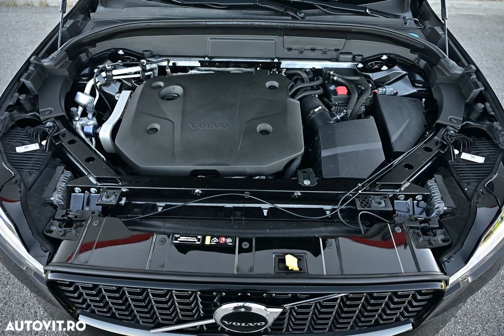 Volvo XC 60 B4 D AWD Geartronic RDesign - 38