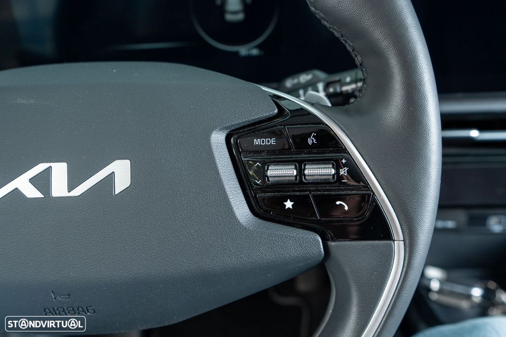 Kia Niro EV 64kWh Drive - 22