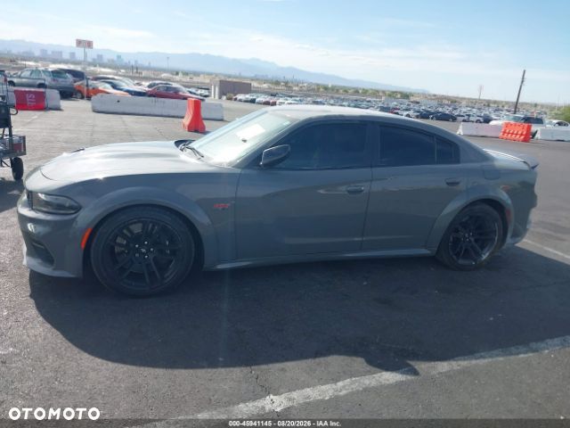 Dodge Charger - 12