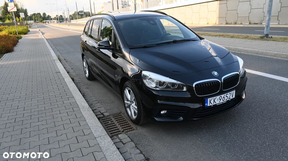 BMW Seria 2 218d GT Sport Line - 7
