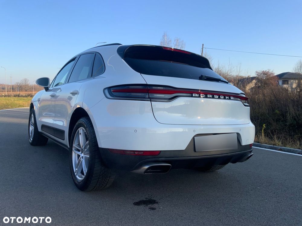 Porsche Macan - 28