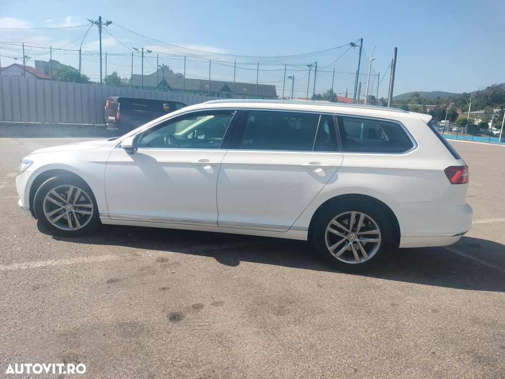 Volkswagen Passat 2.0 TDI DSG Highline - 15