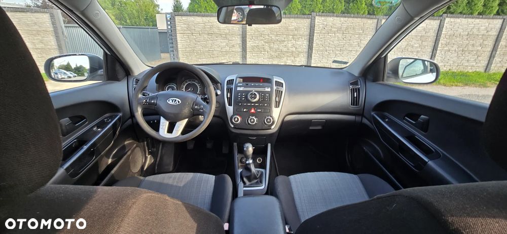 Kia Ceed 1.4 Comfort - 8
