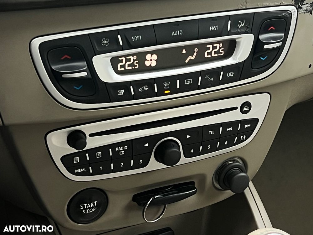 Renault Fluence 1.6 Dynamique - 20