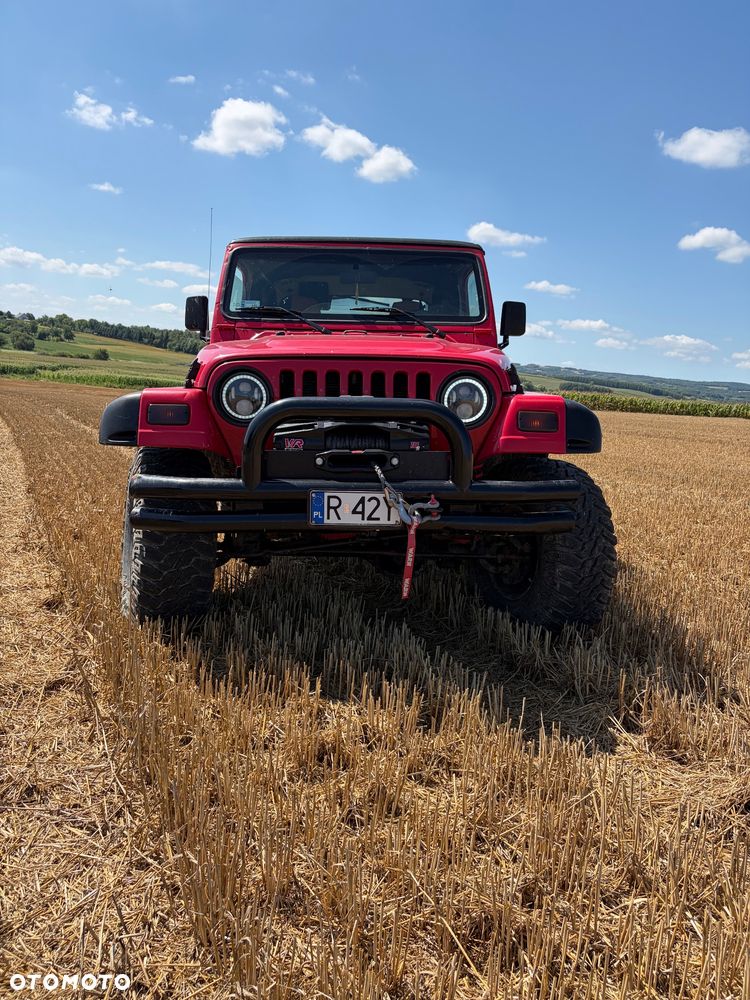 Jeep Wrangler - 5