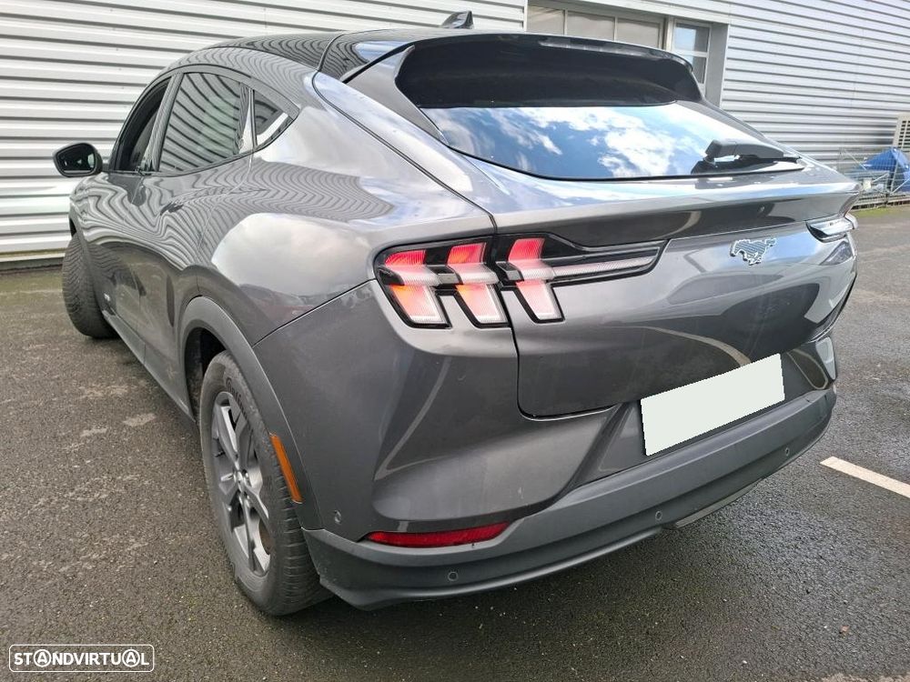 Ford Mustang Mach-E Premium - 5