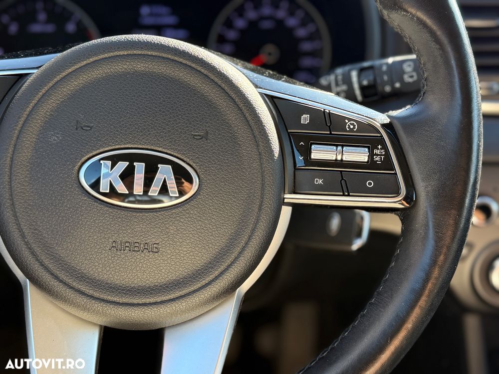 Kia Sportage 1.6 DSL MHEV 7DCT HP 4x2 Style - 6