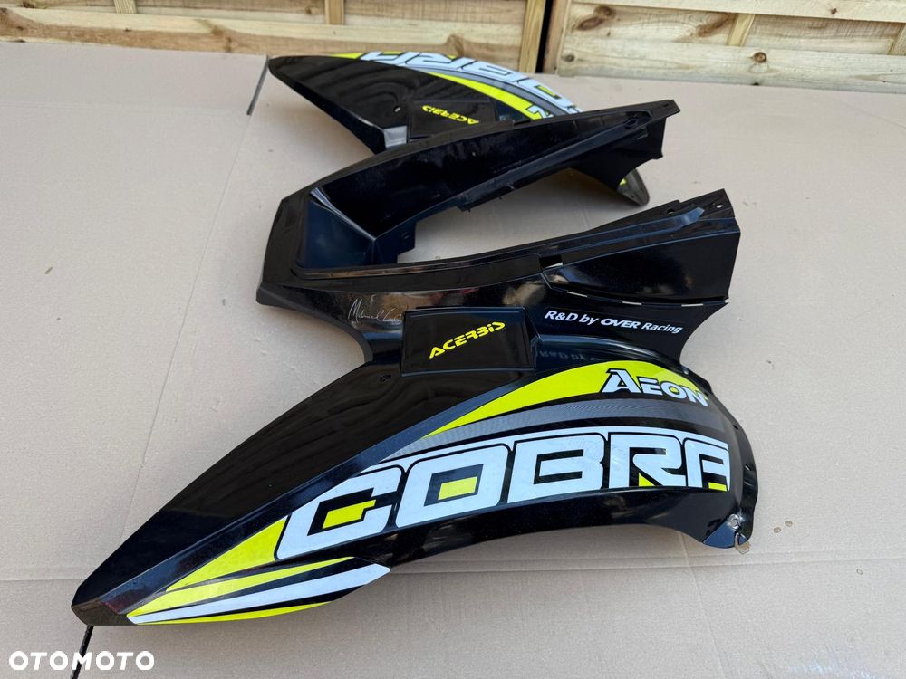 Tylny plastik ogon owiewka Aeon Cobra 320 420 422 - 7
