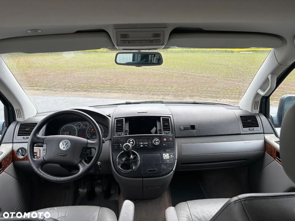 Volkswagen Multivan L1 Highline - 14
