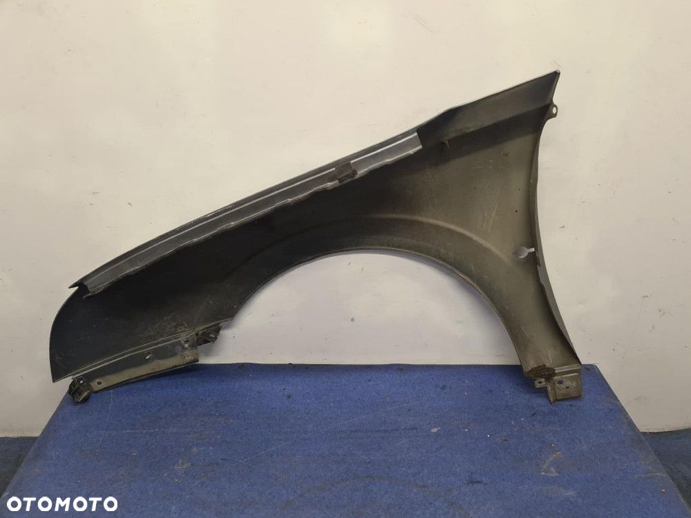 OPEL VECTRA C 3.0 GTS BŁOTNIK PRZÓD PRAWY  Z155 - 9