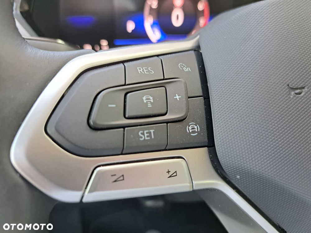 Volkswagen Touran 1.5 TSI EVO Special Edition DSG - 33