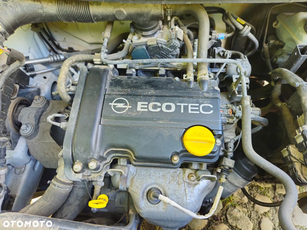 Opel Corsa - 14