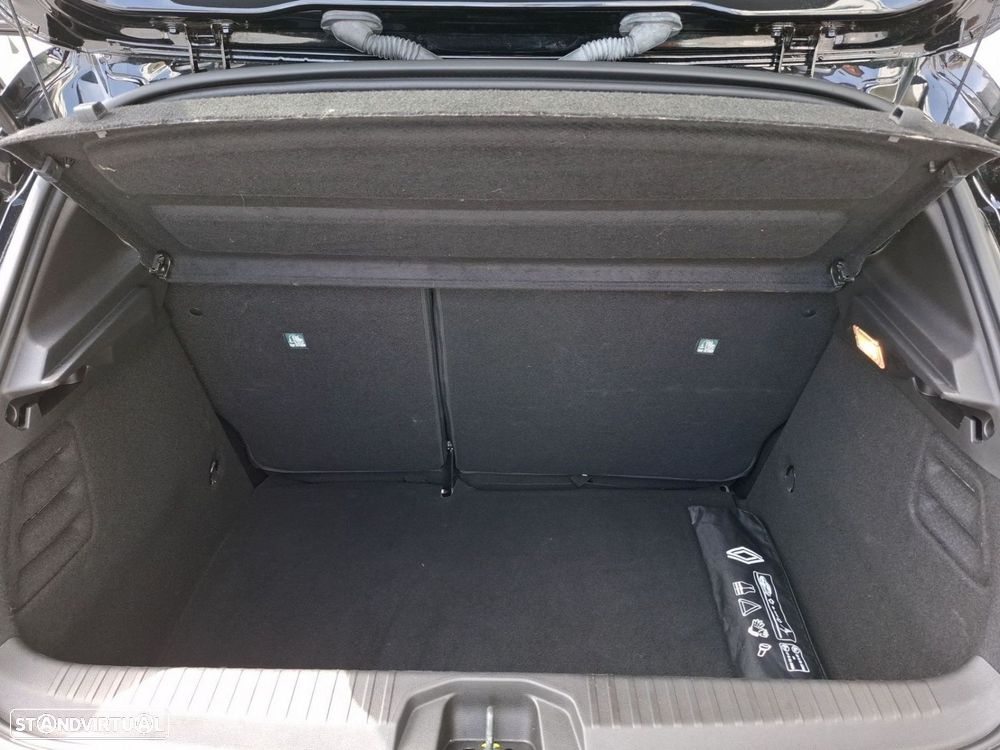 Renault Clio 1.0 TCe Evolution - 22