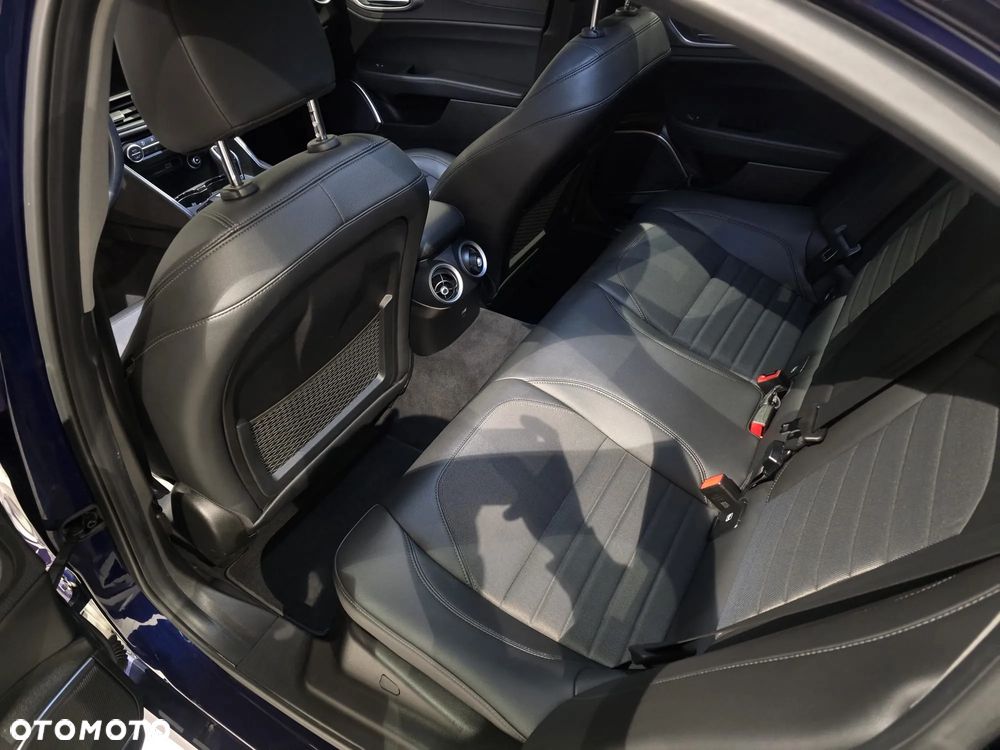 Alfa Romeo Giulia 2.0 Turbo Super - 9