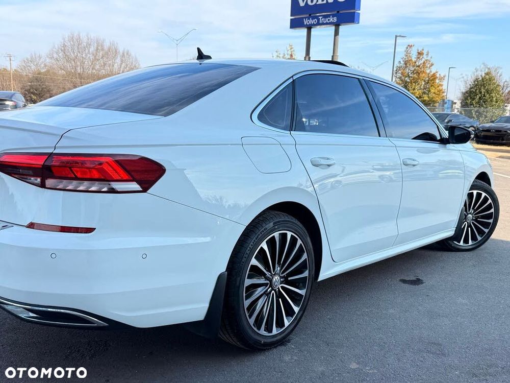 Volkswagen Passat 2.0 TSI Business DSG - 6