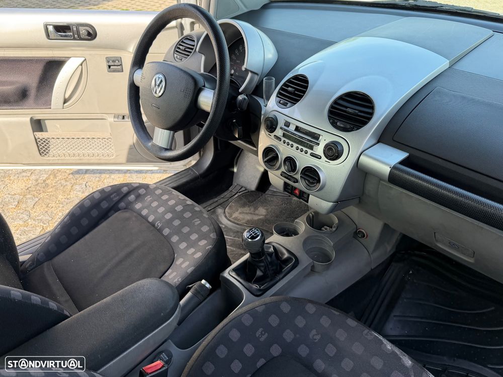 VW New Beetle 1.9 TDi Highline - 8