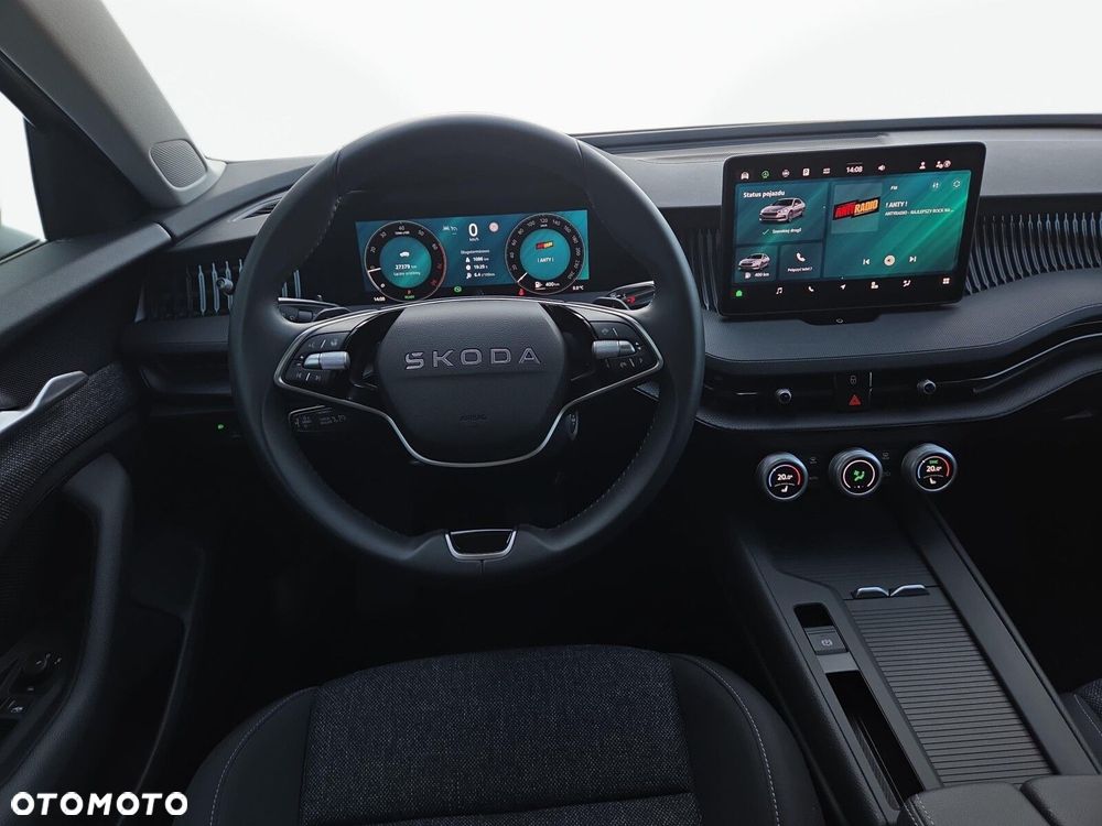 Skoda Superb 1.5 TSI Ambition DSG - 9