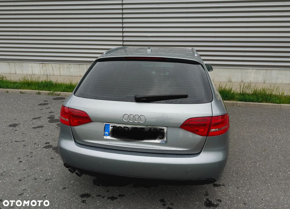 Audi A4 Avant 2.0 TDI - 14