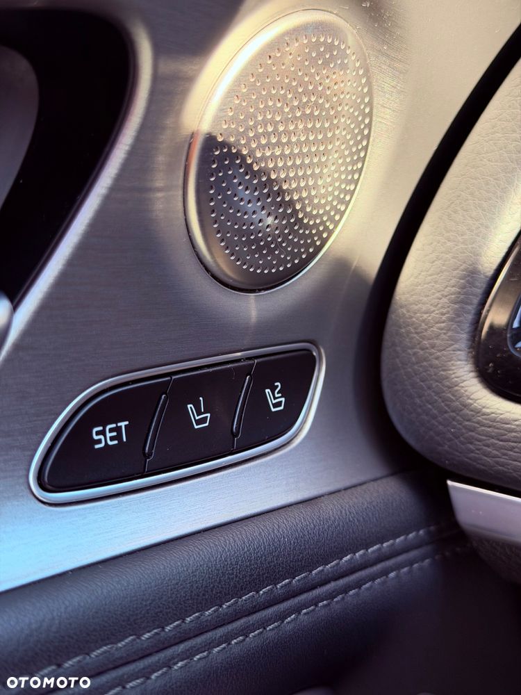 Kia Stinger 3.3 T-GDI AWD GT - 19