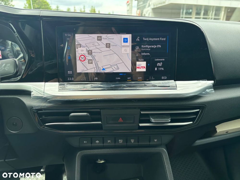 Ford Transit Connect - 16