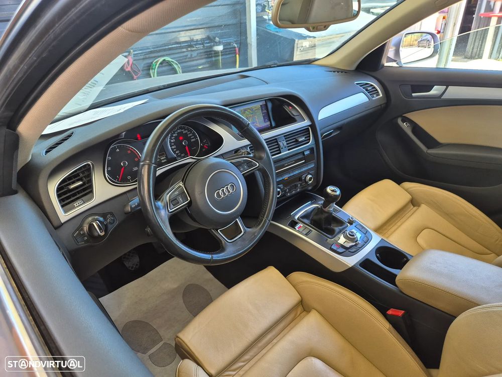Audi A4 2.0 TDI S-line - 18