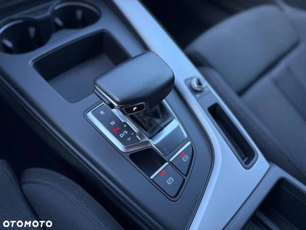 Audi A4 Avant - 23