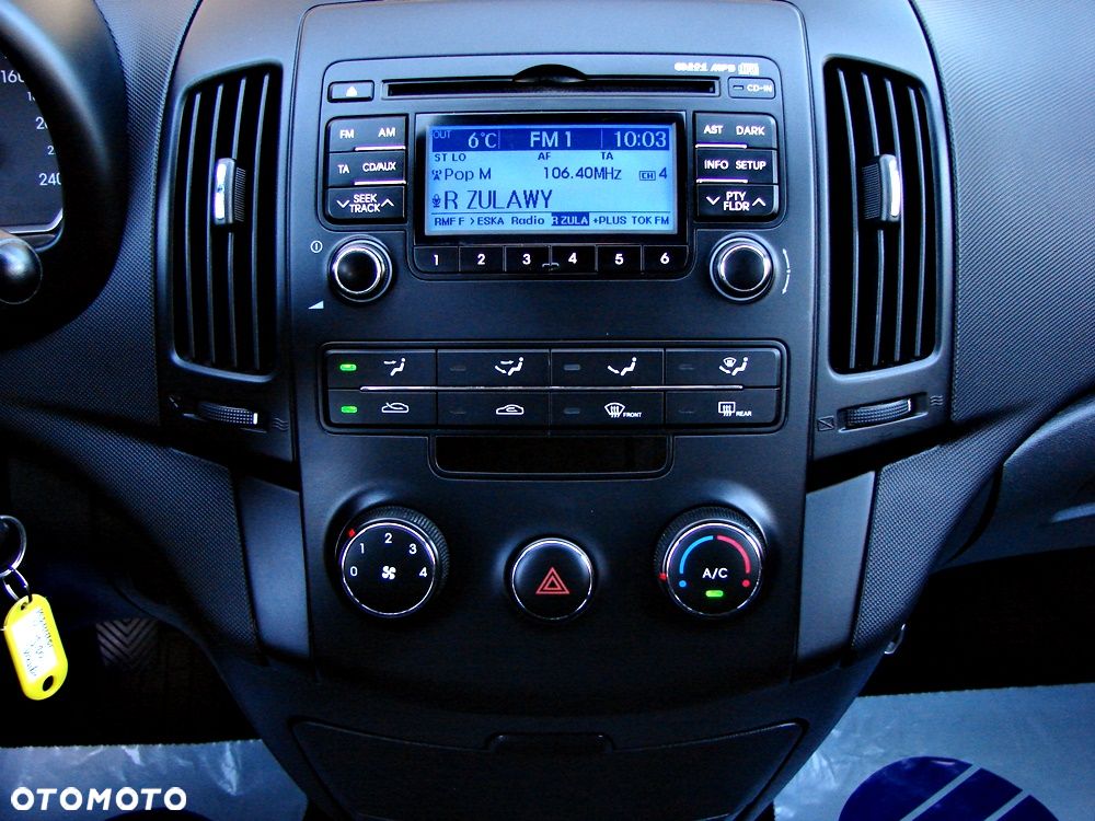 Hyundai i30 i30cw 1.4 blue Comfort - 23