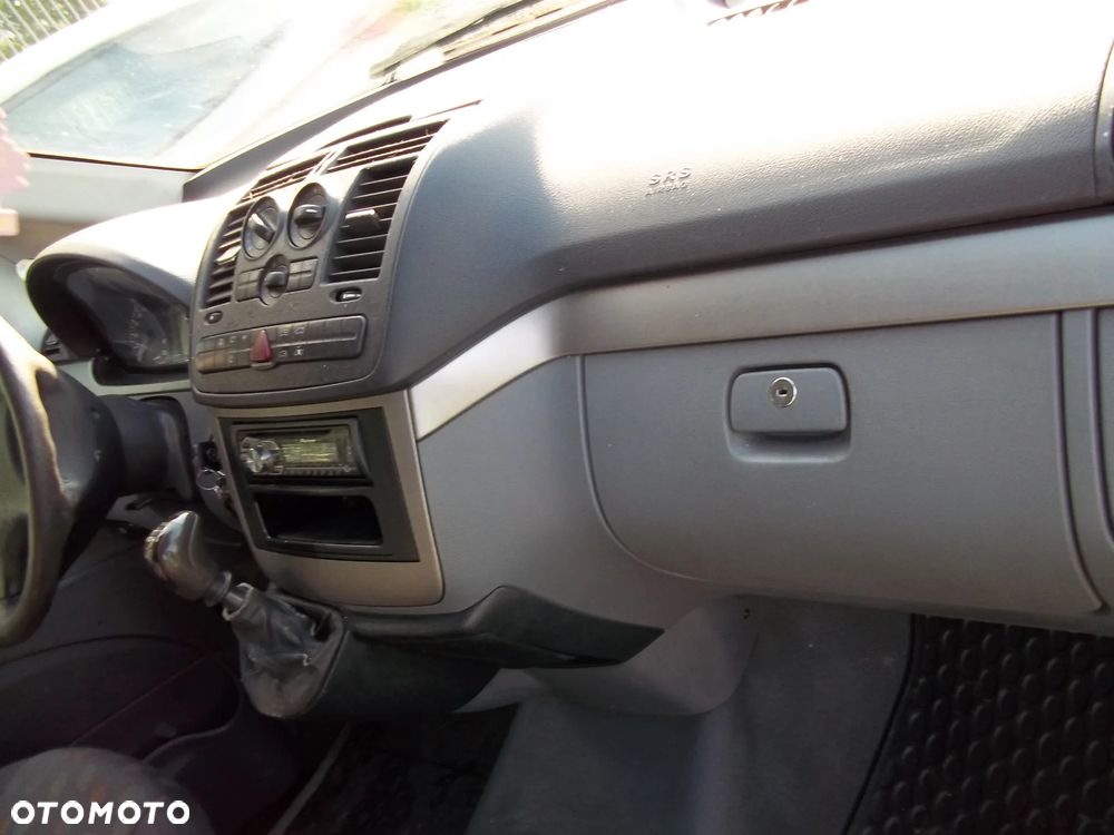 Mercedes-Benz Vito 115 CDI 639.701 - 9